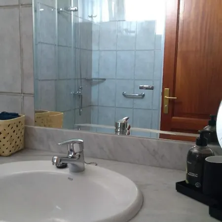 Apartment In The Center Near To The *