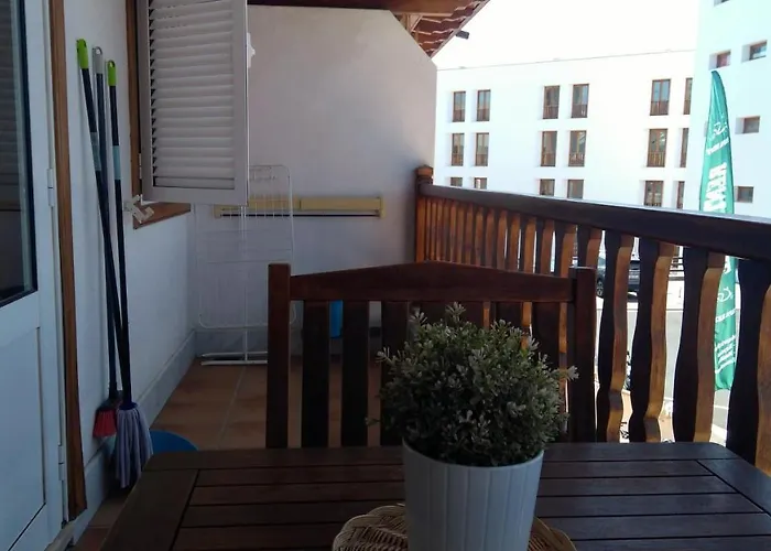 Lägenhet In The Center Near To The *