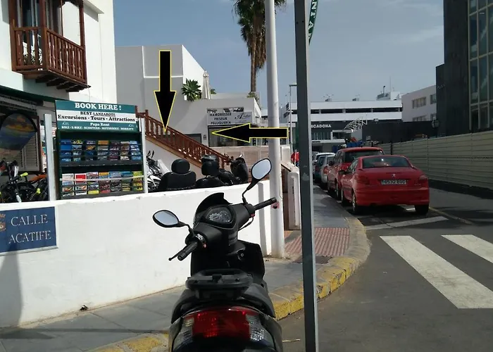 In The Center Near To The Lägenhet